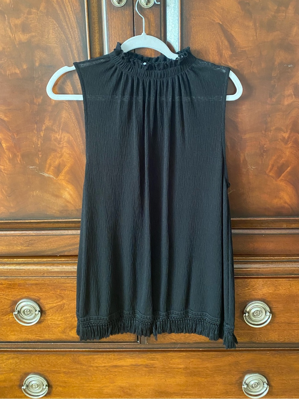 Zara Black Sleeveless Ruffled Neck Women's Top